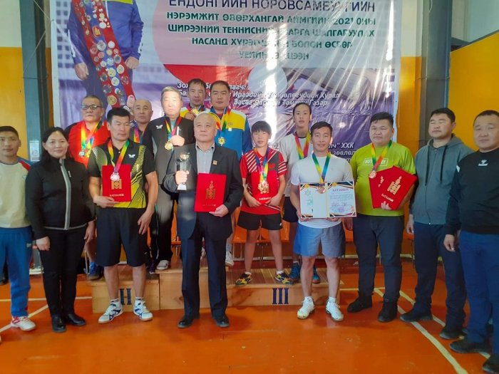 2021 оны Ширээний теннисний ААШТэмцээнд Хархорин сумын Хан-Од клубын тамирчид нийт 7 медаль хүртэж багаараа аймагтаа тэргүүллээ.
